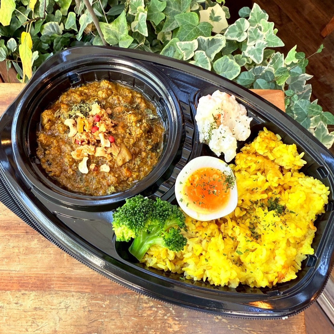 【デリバリー】FamFam スパイスカレー